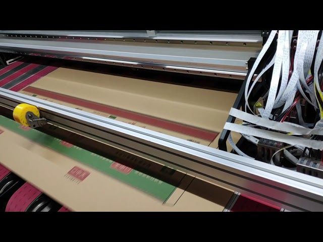China Máquina de impresión digital sin placas fácil de usar con circulación automática de tinta para la venta